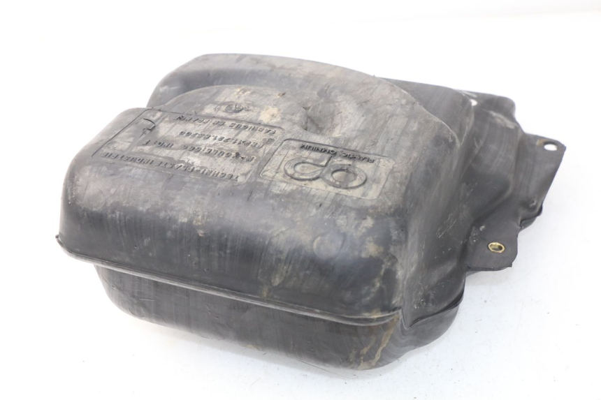 photo de RESERVOIR ESSENCE PEUGEOT SV 50 (1992 - 2004)
