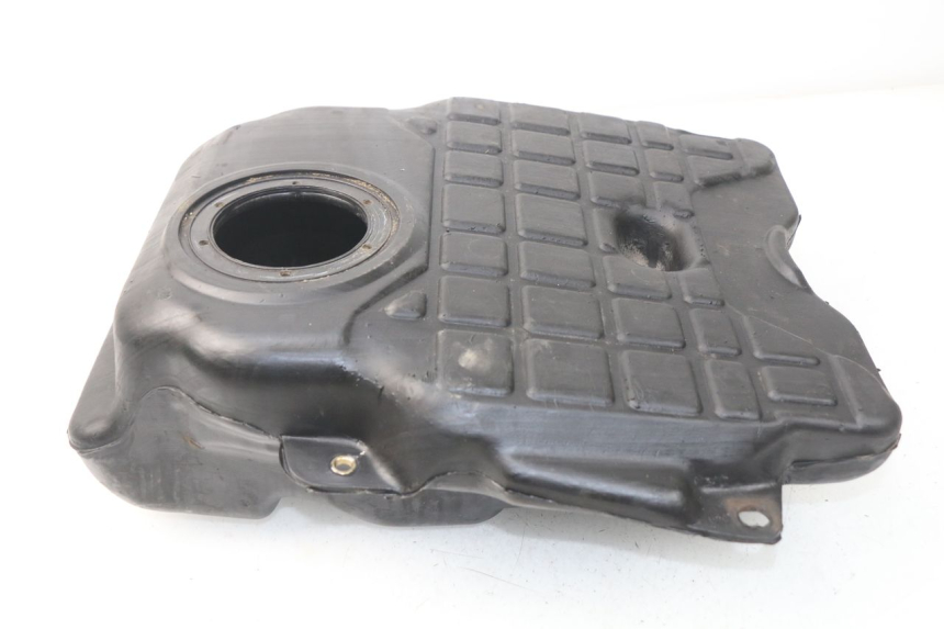 photo de RESERVOIR ESSENCE PEUGEOT SV 50 (1992 - 2004)