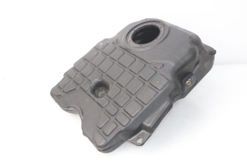 photo de RESERVOIR ESSENCE PEUGEOT SV 50 (1992 - 2004)