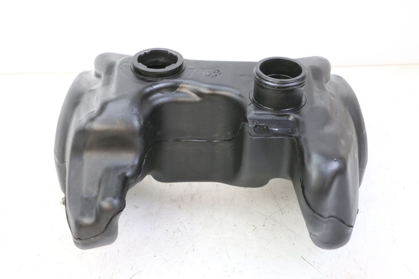 photo de RESERVOIR ESSENCE PEUGEOT TREKKER TKR 50 (2005 - 2014)