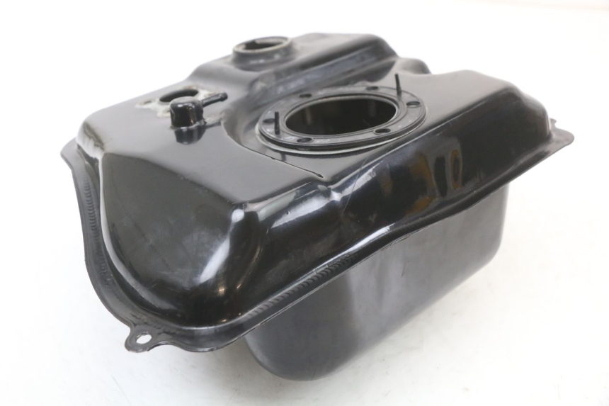photo de RESERVOIR ESSENCE PEUGEOT TWEET 125 (2018 - 2021)