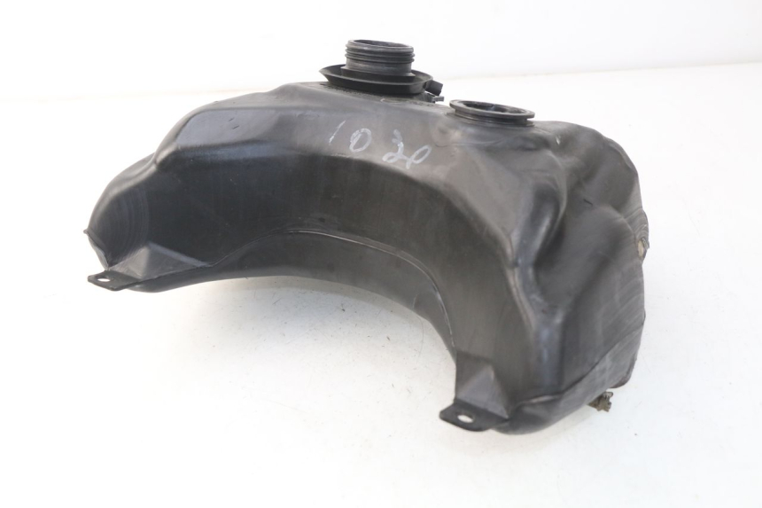 photo de RESERVOIR ESSENCE PEUGEOT VIVACITY 100 (1999 - 2008)