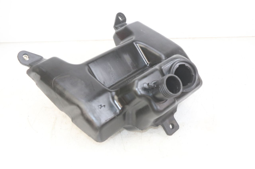 photo de RESERVOIR ESSENCE PIAGGIO NEW TYPHOON 50 (2010 - 2017)