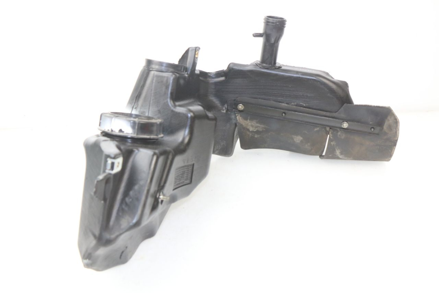 photo de RESERVOIR ESSENCE PIAGGIO VESPA GTS SUPER IE 125 (2009 - 2016)