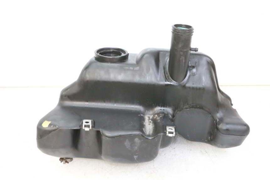 photo de RESERVOIR ESSENCE PIAGGIO VESPA LX 150 (2005 - 2013)