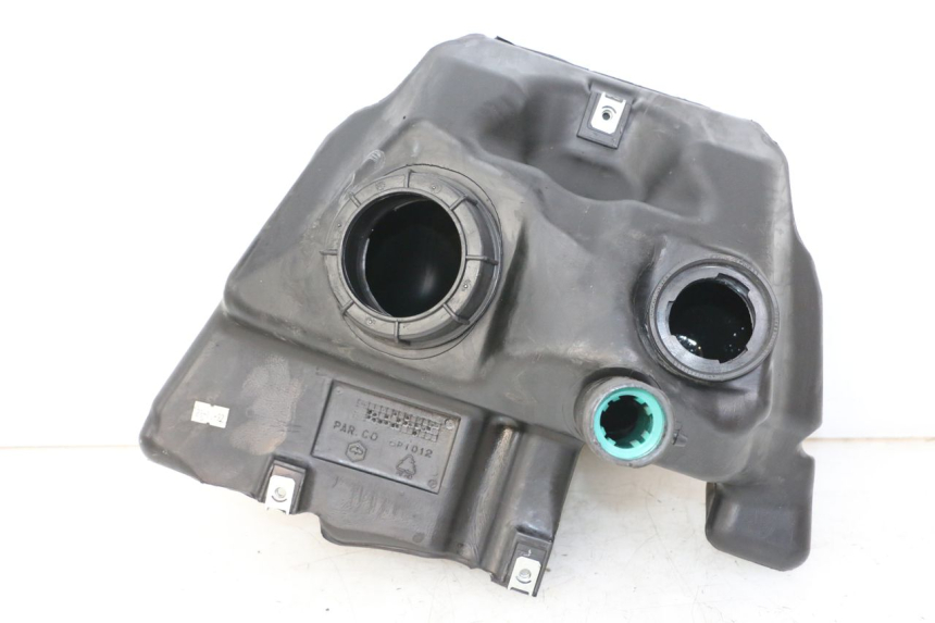 photo de RESERVOIR ESSENCE PIAGGIO VESPA LX IE 125 (2010 - 2012)