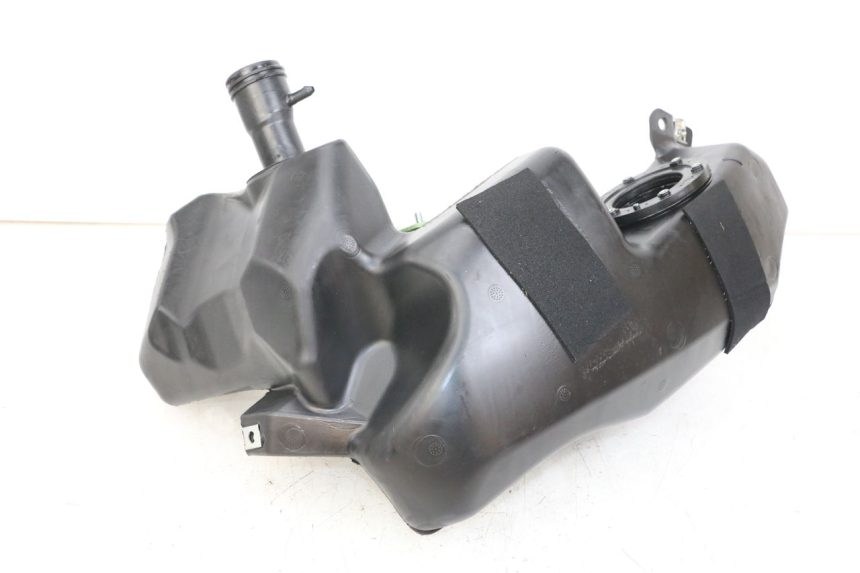 photo de RESERVOIR ESSENCE PIAGGIO VESPA PRIMAVERA 4T 50 (2021 - 2024)
