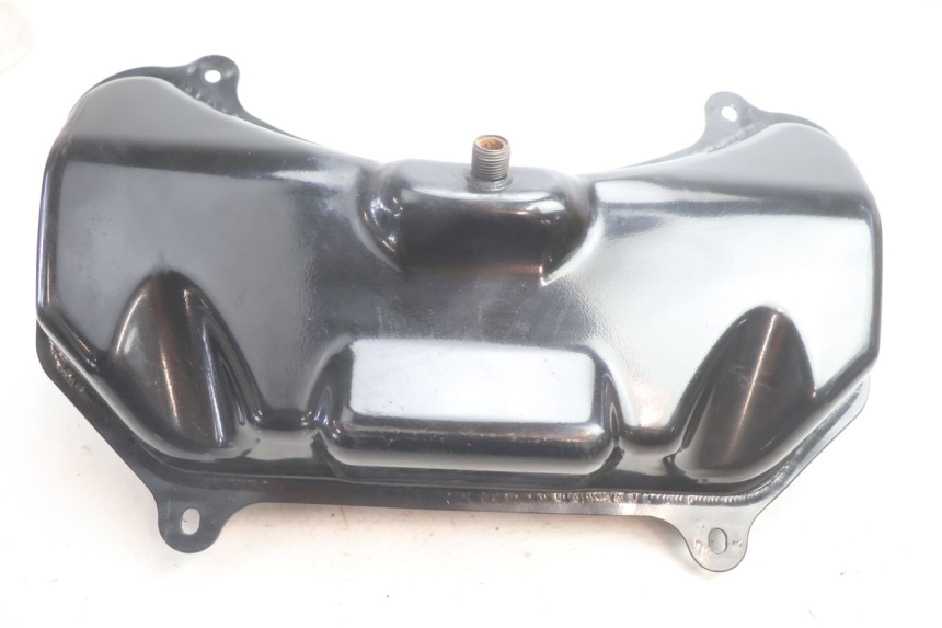 photo de RESERVOIR ESSENCE RAZZO QTR 50 (2011 - 2018) - Zoom état d’usage