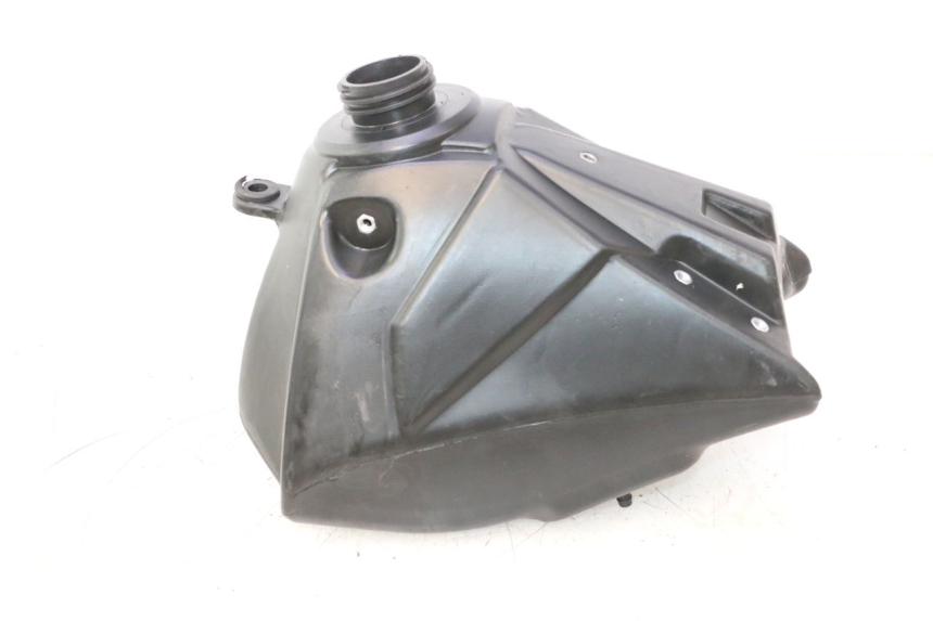 photo de RESERVOIR ESSENCE APOLLO RFZ 150 - Détail de la pièce