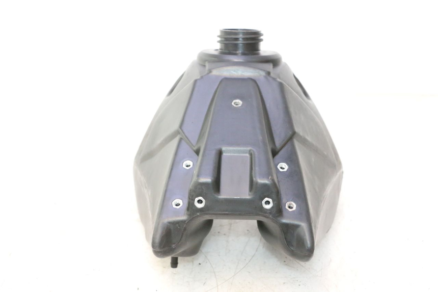 photo de RESERVOIR ESSENCE APOLLO RFZ 150 - Points de fixation