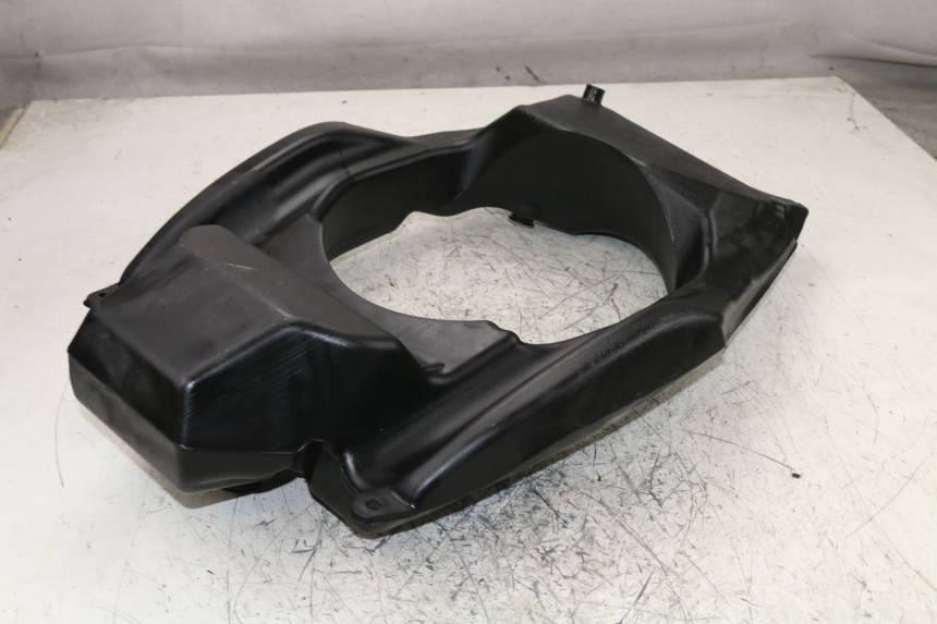 photo de RESERVOIR ESSENCE RIEJU RS SPORT NAKED 50 (2013 - 2018) - Autre angle de vue