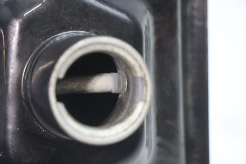 photo de RESERVOIR ESSENCE TNT MOTOR ROMA 12' 2T 50 (2007 - 2018) - Gros plan technique