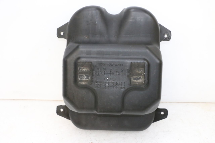 photo de RESERVOIR ESSENCE DAELIM S1 125 (2007 - 2016) - Zoom état d’usage