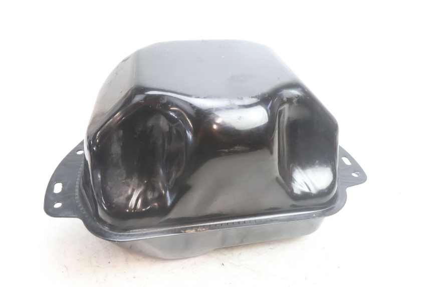photo de RESERVOIR ESSENCE JM MOTORS SANTANA EVO 50 (2024 - 2026) - État de surface