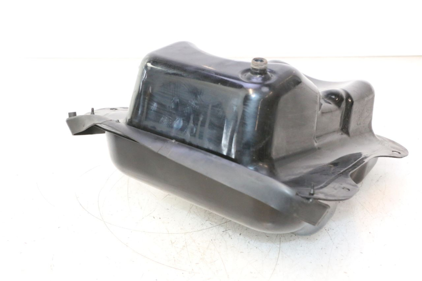 photo de RESERVOIR ESSENCE HONDA SH 125 (2001 - 2003) - Vue d’ensemble