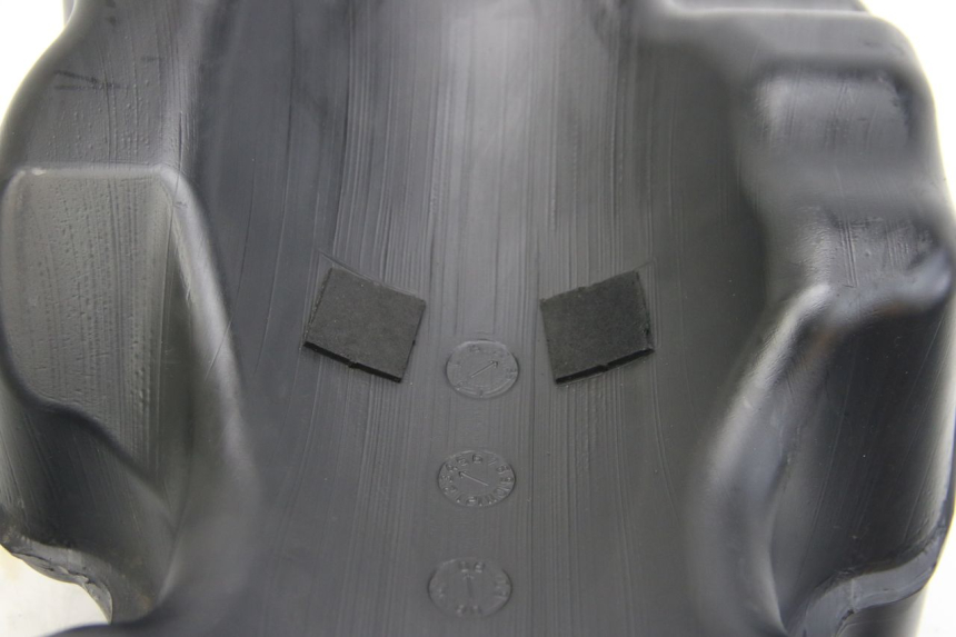 photo de RESERVOIR ESSENCE SUZUKI SIXTEEN 125 (2008 - 2010)