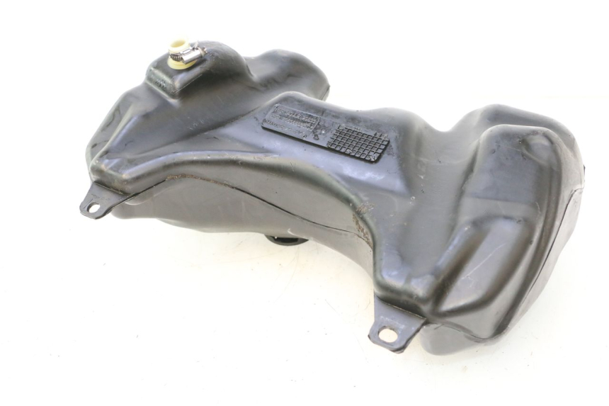 photo de RESERVOIR ESSENCE PEUGEOT SPEEDFIGHT 2 AC 50 (2000 - 2009) - Détail de la pièce