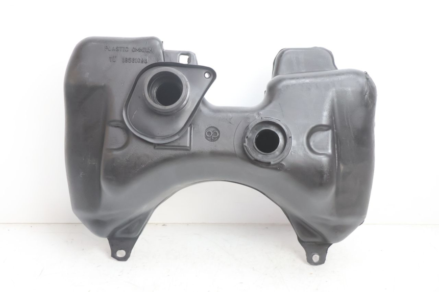photo de RESERVOIR ESSENCE PEUGEOT SPEEDFIGHT LC 50 (1996 - 2002) - Zoom état d’usage