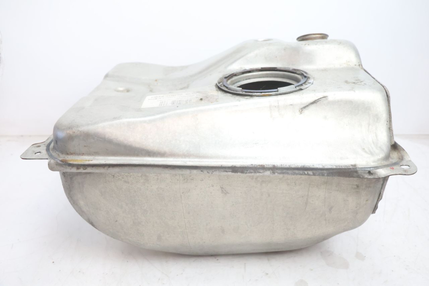 photo de RESERVOIR ESSENCE CAN-AM SPYDER RS 1000 (2008 - 2012) - Vue principale