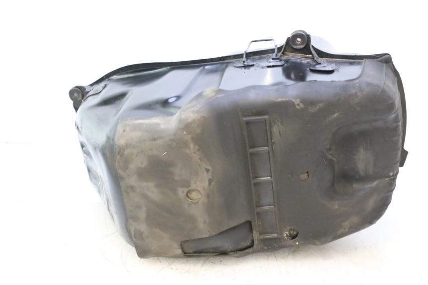 photo de RESERVOIR ESSENCE HONDA ST PAN EUROPEAN 1100 (1990 - 2002) - État de surface