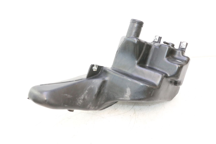 photo de RESERVOIR ESSENCE GILERA STALKER 50 (2004 - 2014) - Autre angle de vue