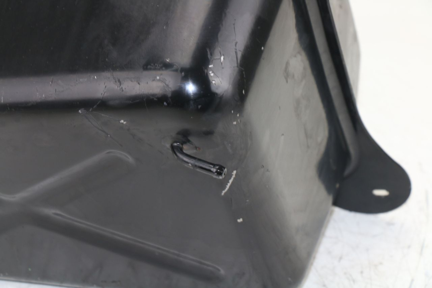 photo de RESERVOIR ESSENCE RAZZO STEED 125 (2012 - 2018)