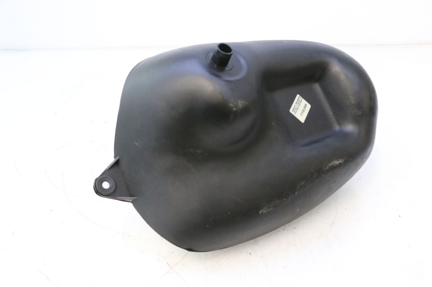 photo de RESERVOIR ESSENCE MBK STUNT NAKED 50 (2004 - 2018) - Zoom état d’usage
