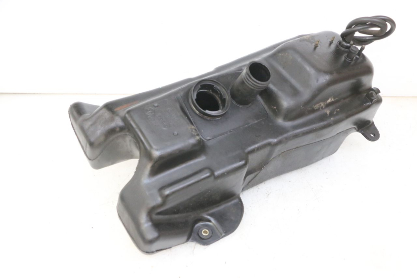 photo de RESERVOIR ESSENCE PIAGGIO SUPER LX 125 (2000 - 2003)