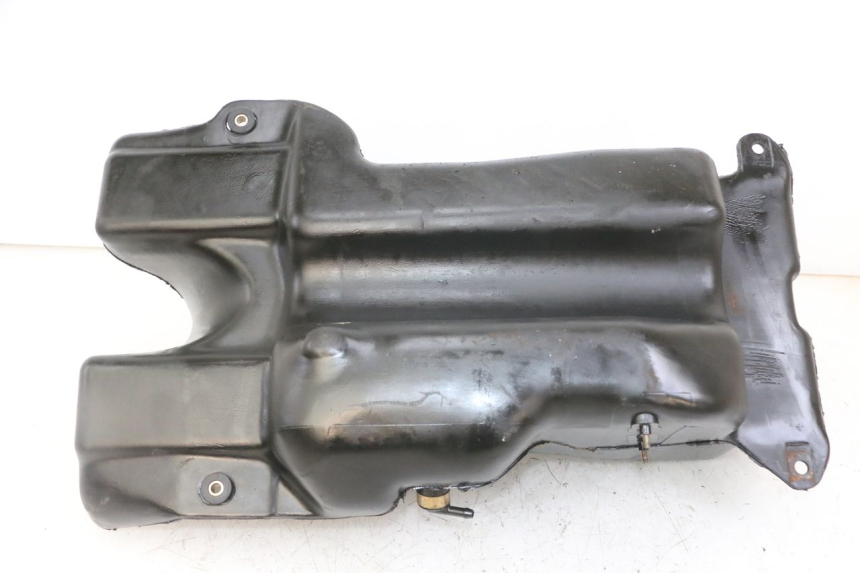 photo de RESERVOIR ESSENCE PIAGGIO SUPER LX 125 (2000 - 2003)