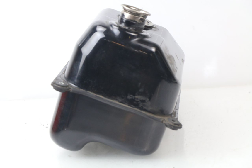 photo de RESERVOIR ESSENCE SUZUKI AN BURGMAN 400 (2006 - 2010)