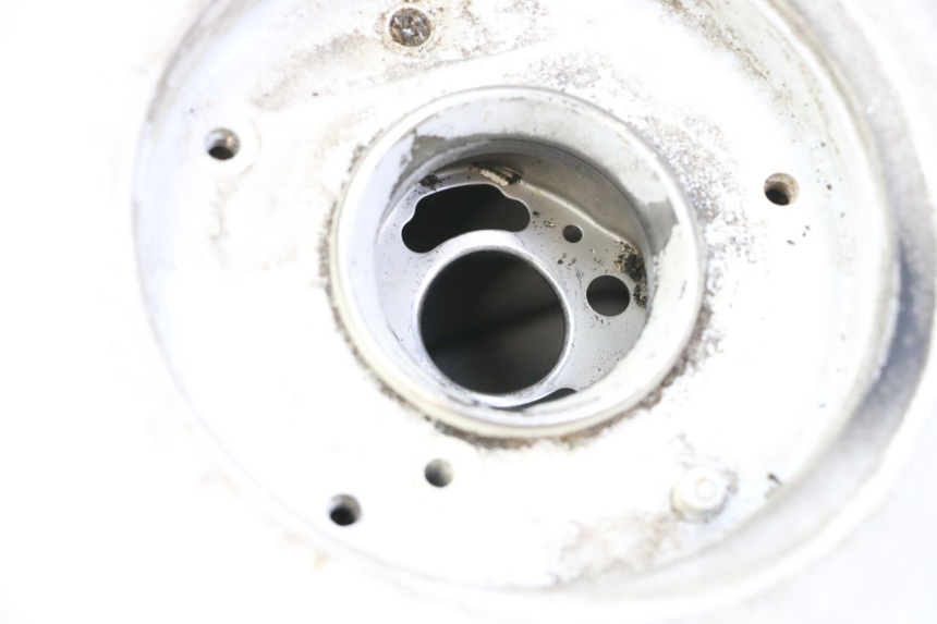 photo de RESERVOIR ESSENCE SUZUKI GSR 750 (2011 - 2017)