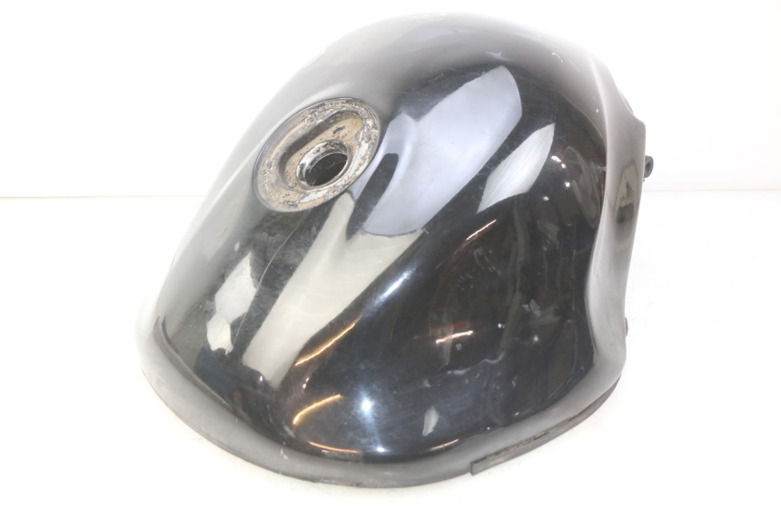 photo de RESERVOIR ESSENCE SUZUKI GSX-F GSX  F 1100 (1988 - 1994)