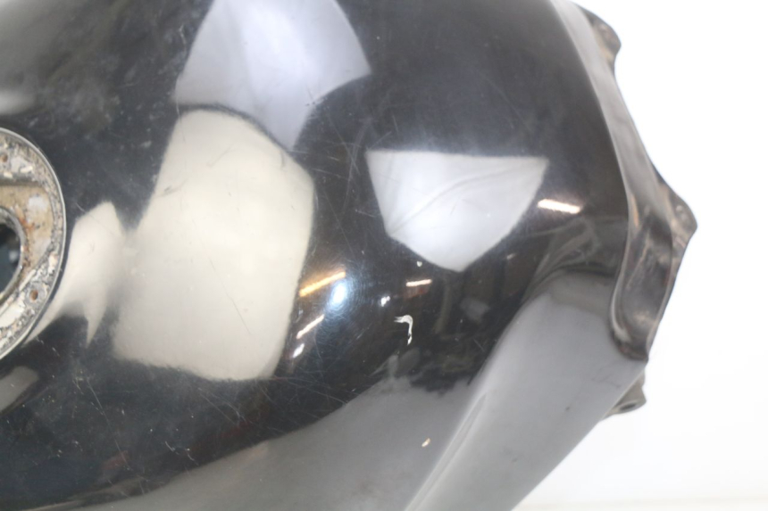 photo de RESERVOIR ESSENCE SUZUKI GSX-F GSX  F 1100 (1988 - 1994)