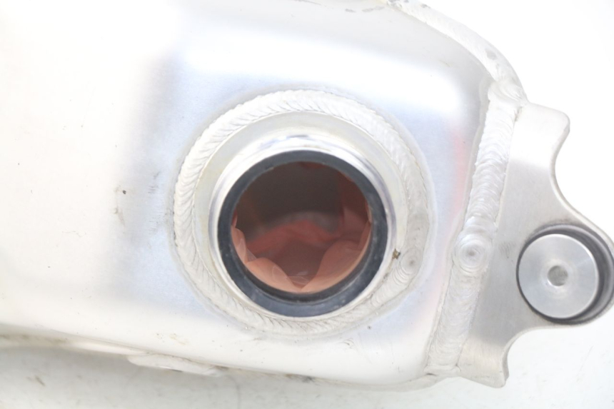 photo de RESERVOIR ESSENCE SUZUKI RMZ RM-Z 450 (2008 - 2011)