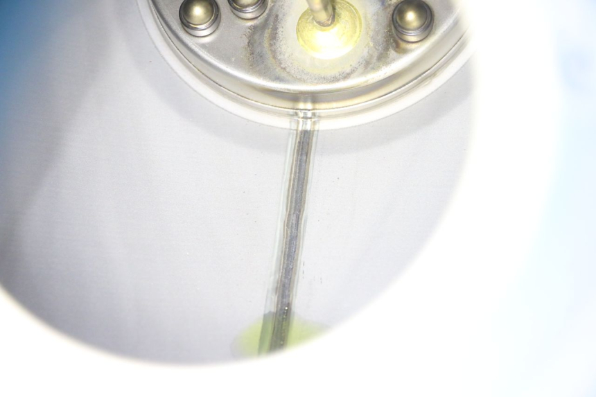 photo de RESERVOIR ESSENCE YAMAHA TDM ABS 900 (2002 - 2014) - Zoom état d’usage