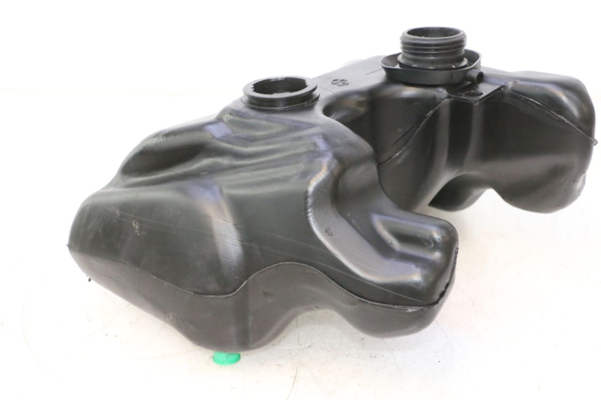 photo de RESERVOIR ESSENCE PEUGEOT TKR TREKKER FURIOUS 50 (2005 - 2014) - Zoom état d’usage