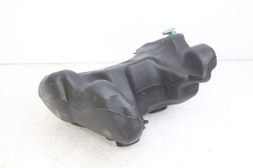 photo de RESERVOIR ESSENCE PEUGEOT TREKKER 50 (1998 - 2004)