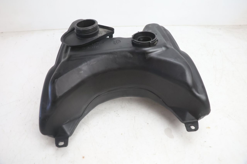 photo de RESERVOIR ESSENCE PEUGEOT TREKKER 50 (1995 - 2004) - Détail de la pièce