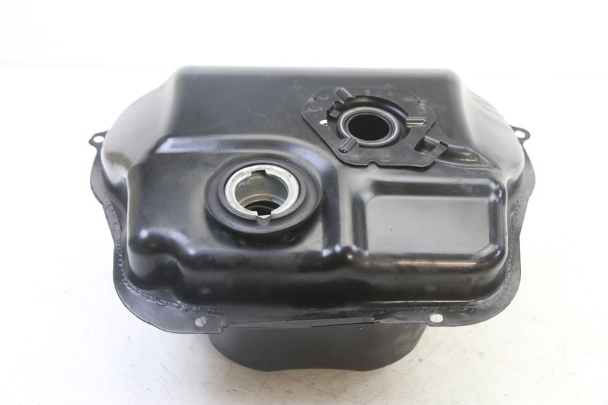 photo de RESERVOIR ESSENCE PEUGEOT TWEET 4T 50 (2014 - 2019)