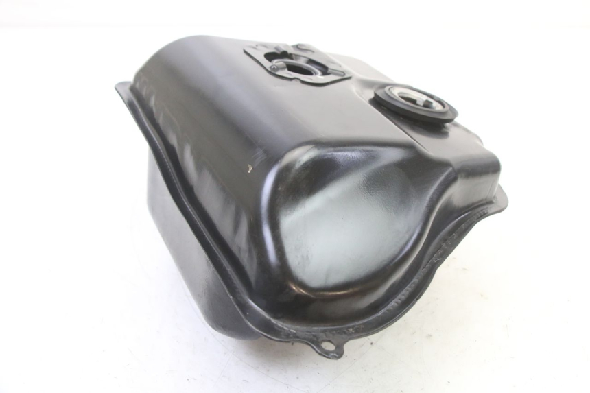 photo de RESERVOIR ESSENCE PEUGEOT TWEET 4T 50 (2014 - 2019)