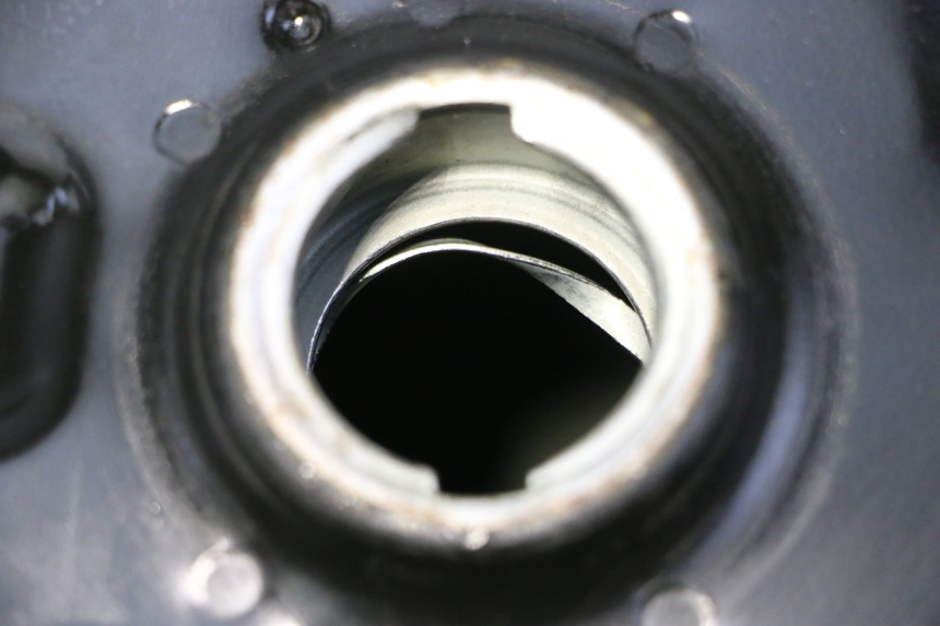 photo de RESERVOIR ESSENCE PEUGEOT TWEET PRO CARGO 50 (2018 - 2020)