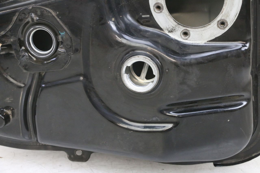 photo de RESERVOIR ESSENCE PEUGEOT TWEET PRO EFI 4T 50 (2021 - 2022)