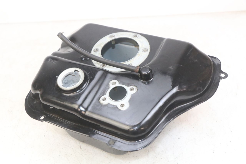 photo de RESERVOIR ESSENCE PEUGEOT TWEET 125 (2018 - 2021)