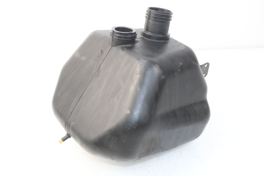 photo de RESERVOIR ESSENCE SUZUKI UC EPICURO 125 (1999 - 2003)