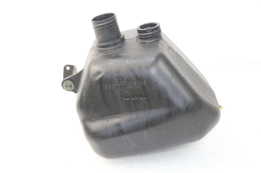 photo de RESERVOIR ESSENCE SUZUKI UC EPICURO 125 (1999 - 2003)