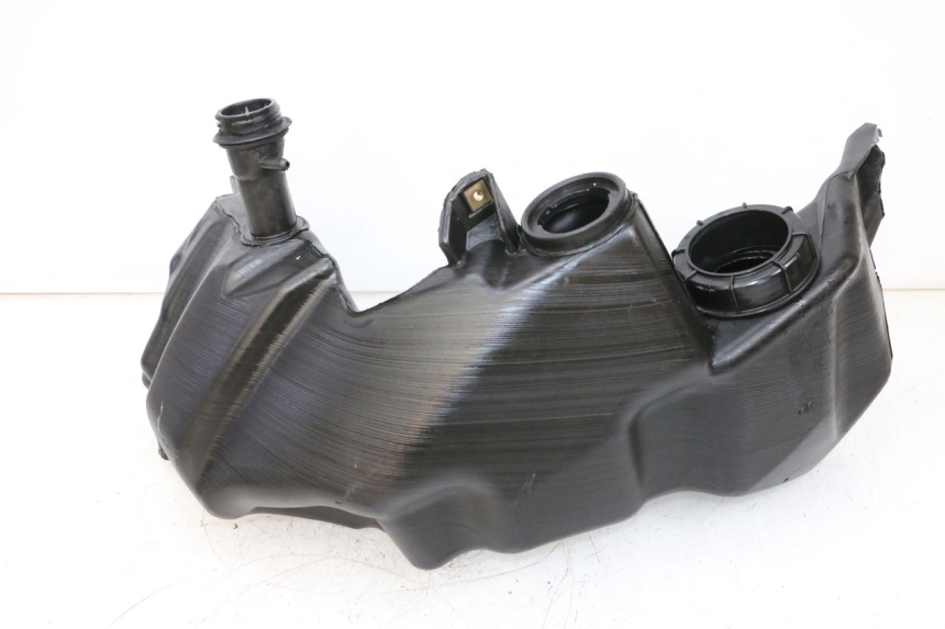 photo de RESERVOIR ESSENCE PIAGGIO VESPA GTS SUPER IE 125 (2009 - 2016) - Vue principale