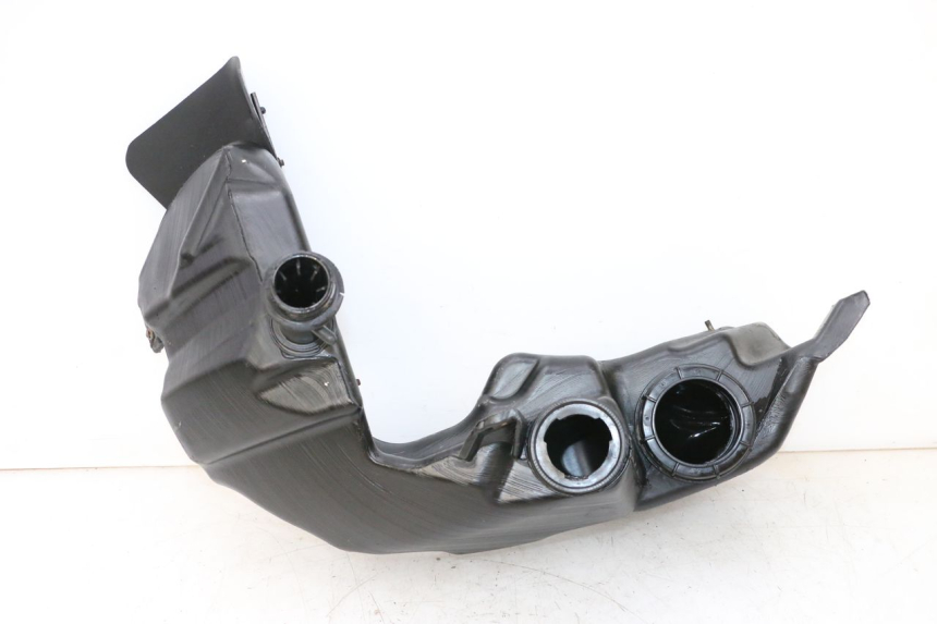 photo de RESERVOIR ESSENCE PIAGGIO VESPA GTS SUPER IE 125 (2009 - 2016) - Zoom état d’usage