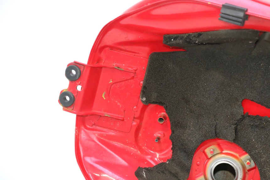 photo de RESERVOIR ESSENCE HONDA VFR FI RC46 800 (1998 - 2001) - Vue rapprochée