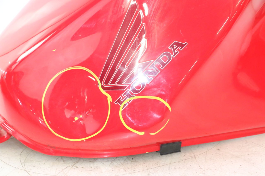 photo de RESERVOIR ESSENCE HONDA VFR FI RC46 800 (1998 - 2001) - Focus structure