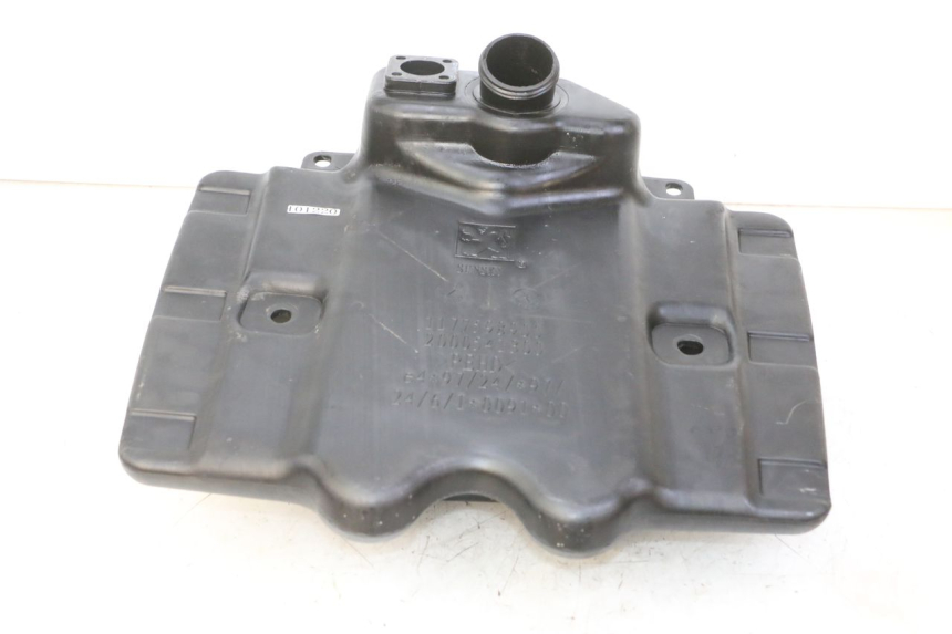 photo de RESERVOIR ESSENCE PEUGEOT VIVACITY NEW 4T 50 (2008 - 2017)